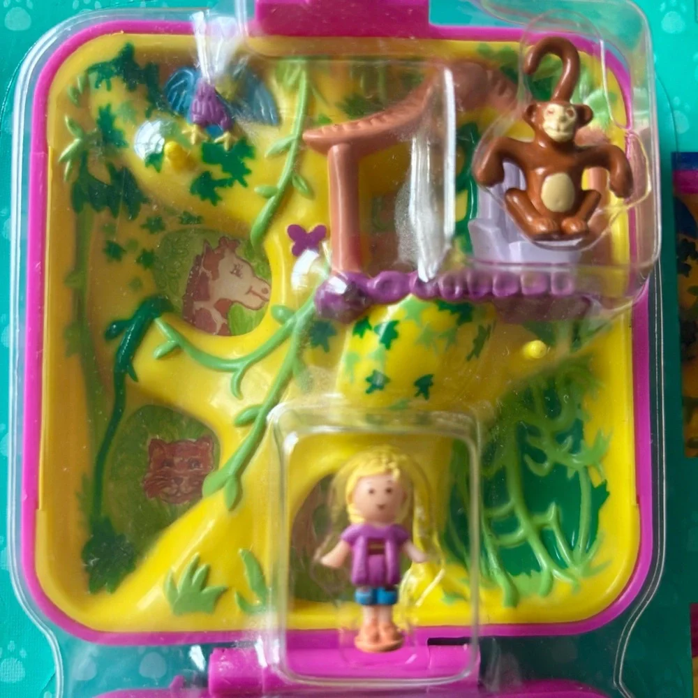 Polly Pocket Zoo World Vintage Compact